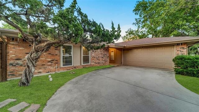 Photo - 908 Firestone Ln