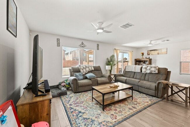 Photo - 11978 E Chavez Dr