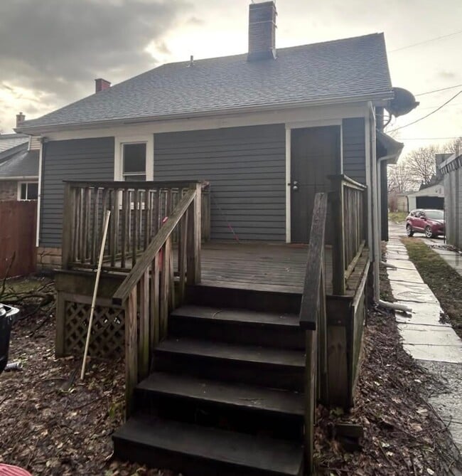 Photo - 9501 Rosewood Ave