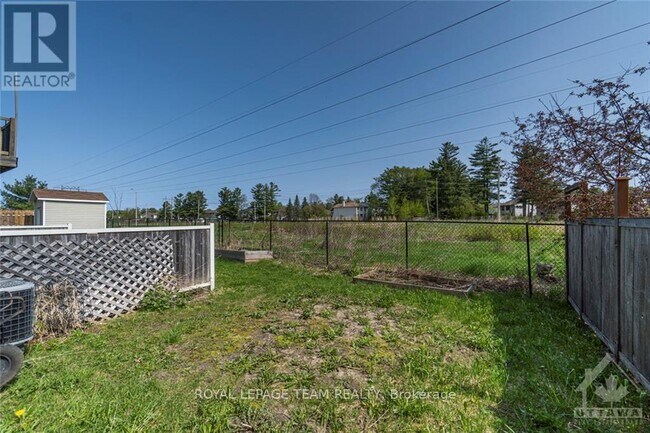 Photo - 258 Forestbrook St