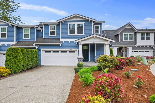 Building Photo - **North-Facing Luxury Home with Sunroom, A/C & Smart Home Features in Sammamish** Available NOW f...