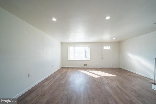 Photo - 3167 Ryerson Cir