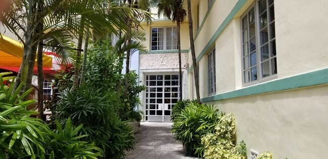 ENTRANCE GATE - 530 Ocean Dr Unit 210