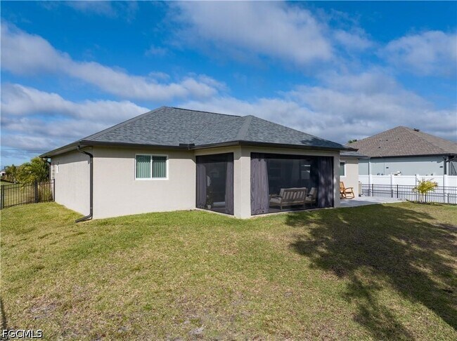 Photo - 231 NW 26th Ave