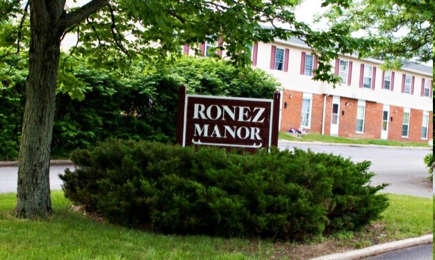 Photo - Ronez Manor Apartments