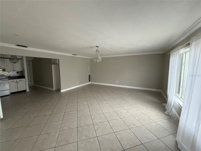 Photo - 1345 Drew St Unit 16