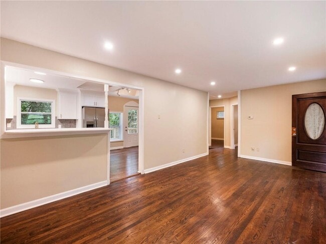 Photo - 2949 Judylyn Dr