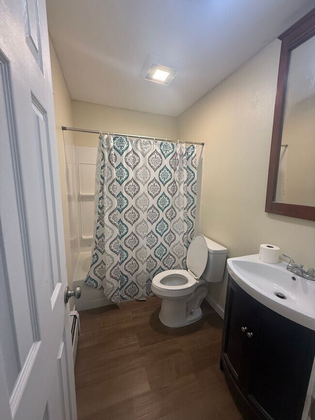 Photo - 2126 Rickert St Unit 3