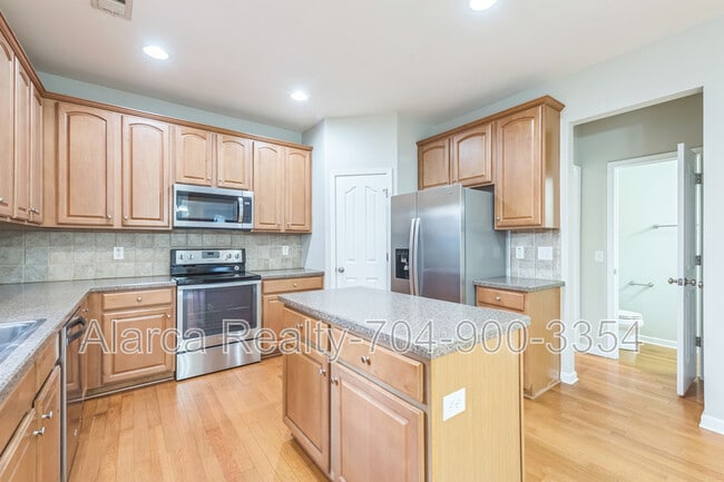 Photo - 2901 Meherrin Ct