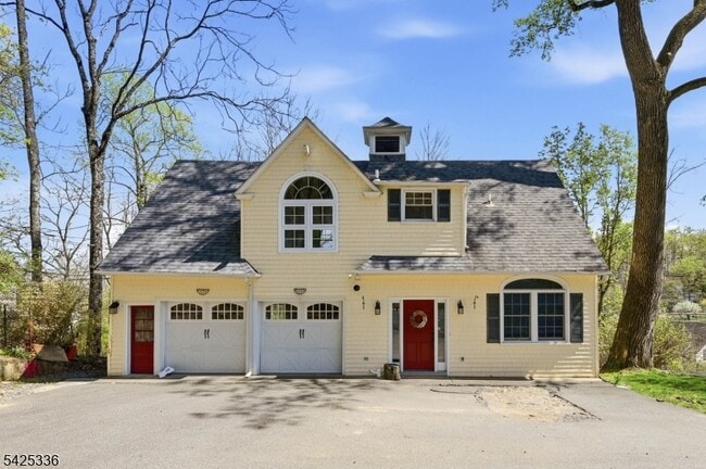 Building Photo - 1 Conklin Ave