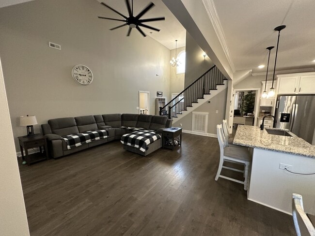 Photo - 4 Bedroom 3 Bathroom Home with Bonus Room!