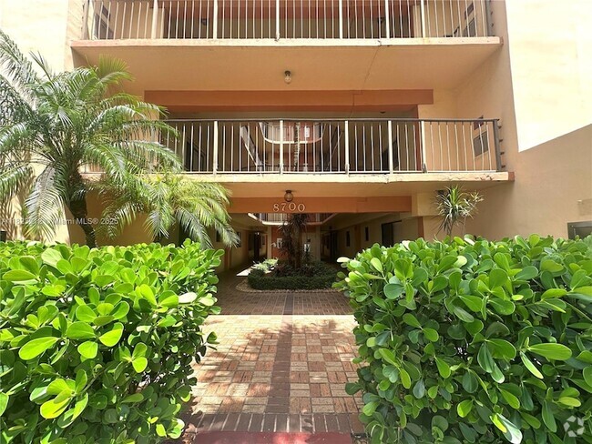 Building Photo - 8700 SW 133rd Ave Unit 312 Rental