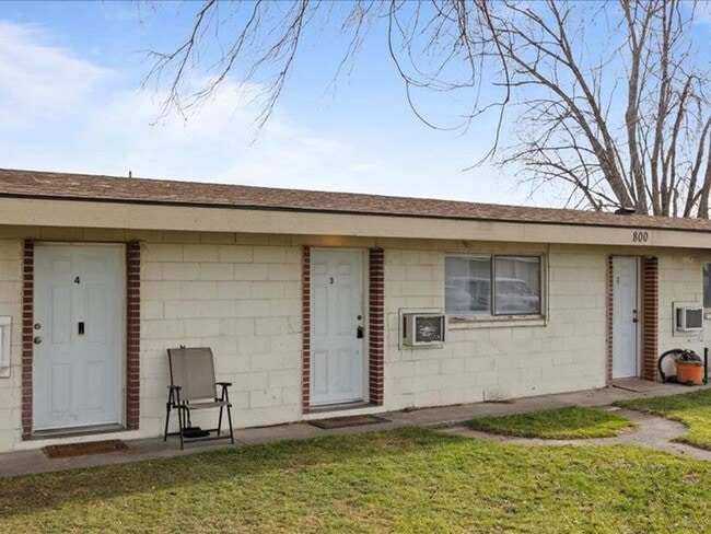 Building Photo - 800 N Irving St Unit 3