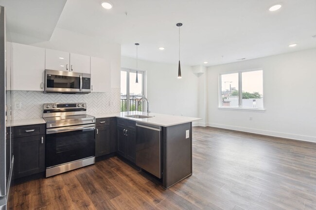 Photo - 1701 Federal - Olo