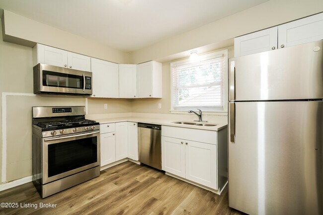 Photo - 4401 Charlotte Ann Dr