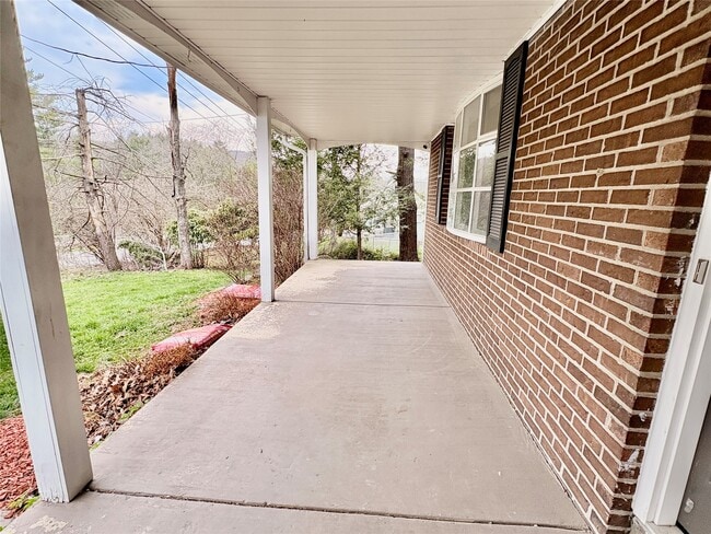 Photo - 2409 High Ave