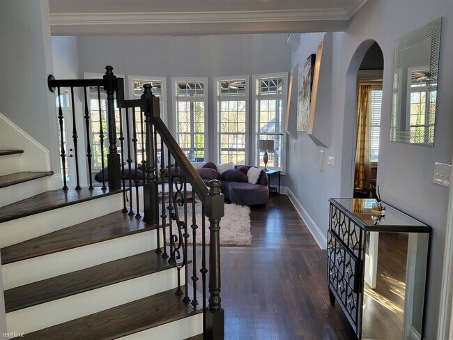 Photo - 6 br, 5.5 bath House - 1599 Gaylor Circle ...