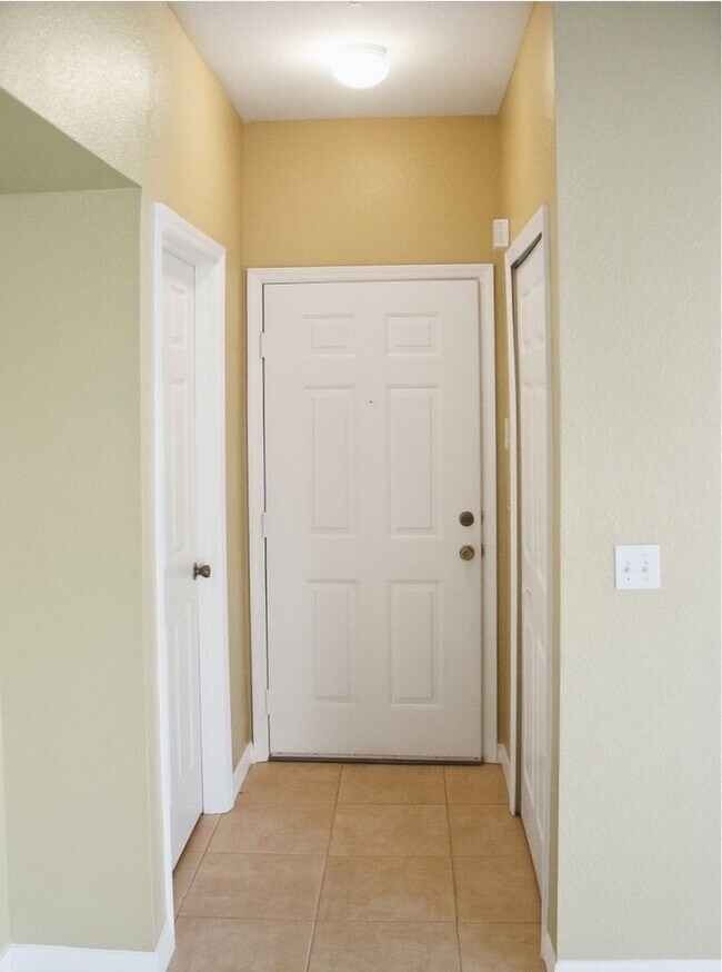 Photo - 2/2 Upgraded Spacious Condo in Park Central, Millenia area