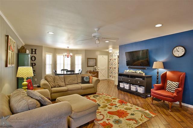 Photo - 2132 Sylvan Dr