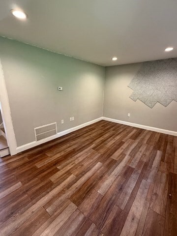 Photo - 87 Willard St