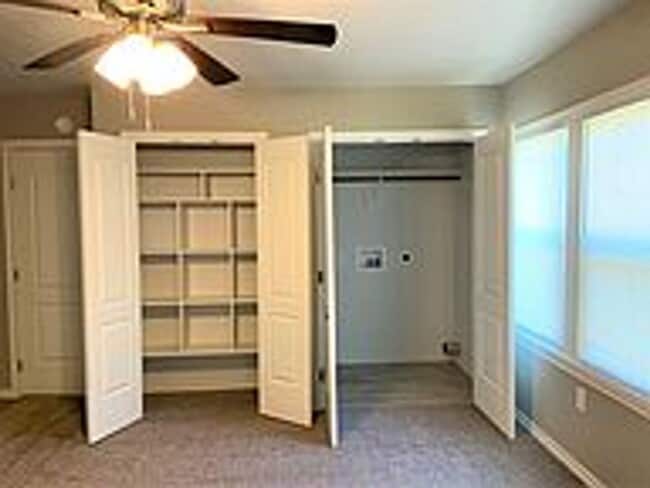 Photo - Available August 2026! 2 Bed House Near Downtown Bryan!