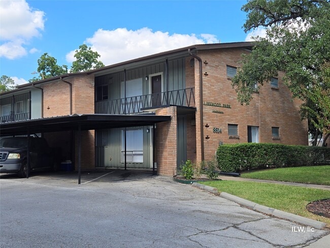 Photo - 8814 Ilona Ln Unidad 1