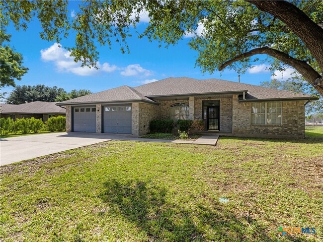 Photo - 1625 Sunnybrook Dr