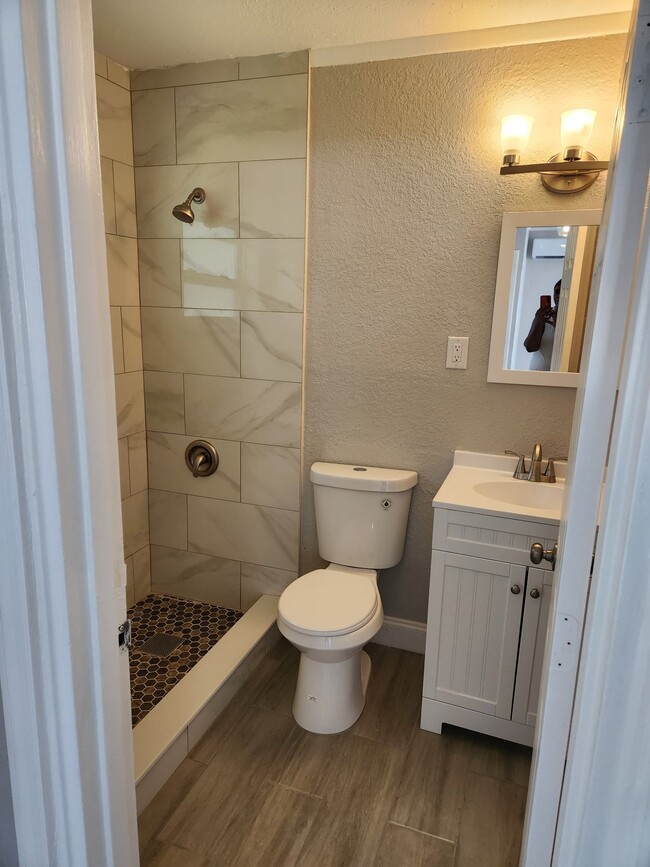 1104 W Hall St Unit 1110