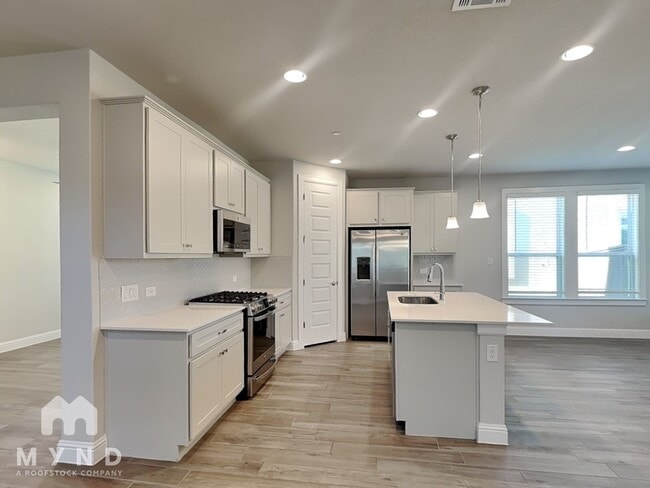 Photo - 2605 Sam Bass Rd