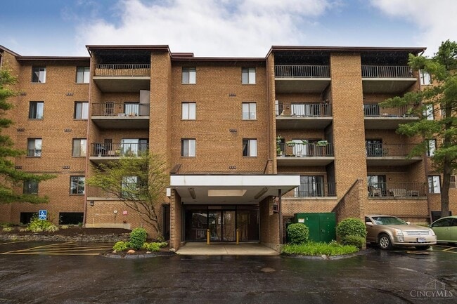 Building Photo - 3004 Glenmore Ave