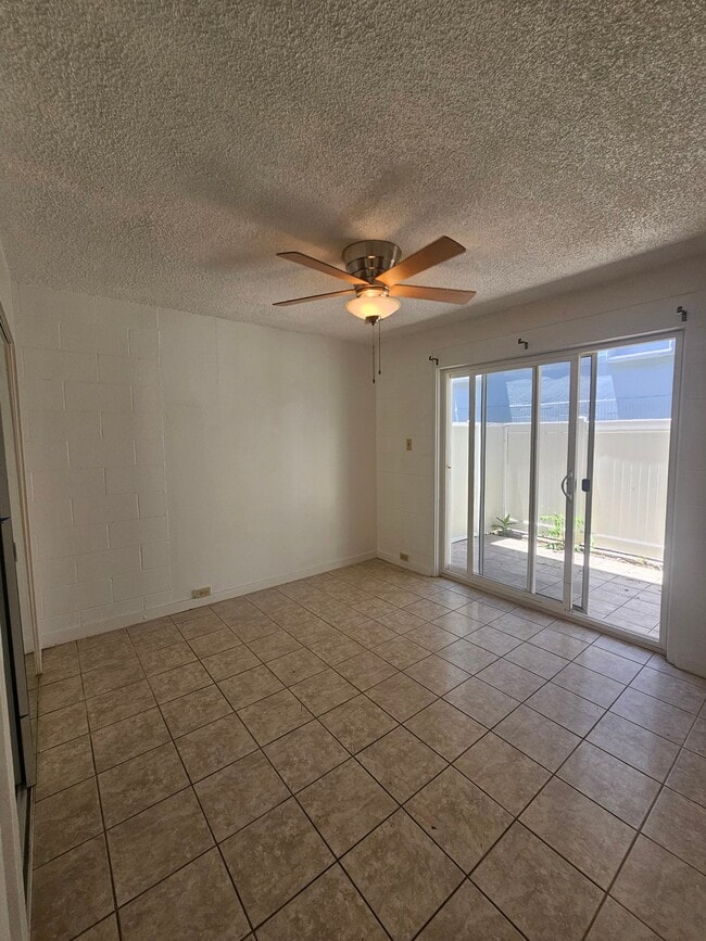 Photo - 809 Kinau St Unit 17