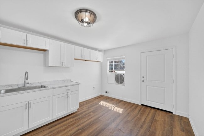 Photo - 2330 E Heritage Wy Unit 3