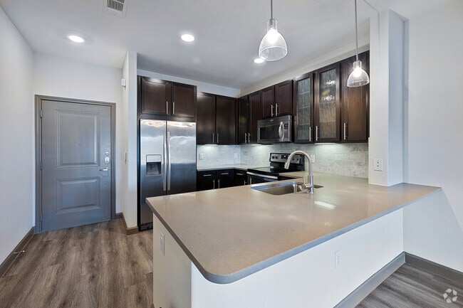 1 habitación, 1 baño, 685 pies cuadrados, cocina
