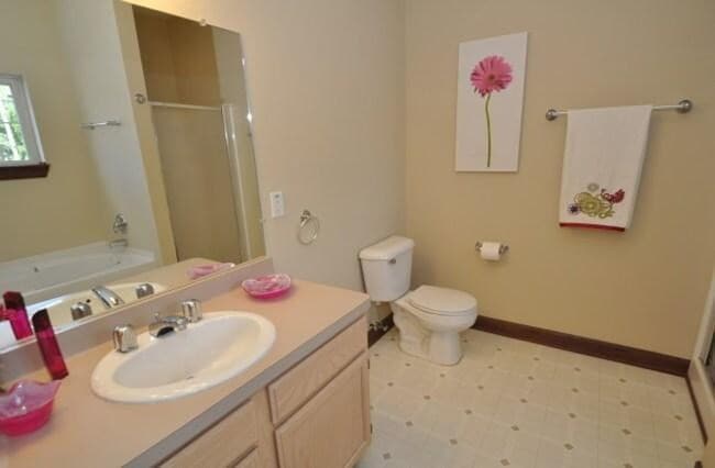 Photo - 7224 W State St Unit 2c