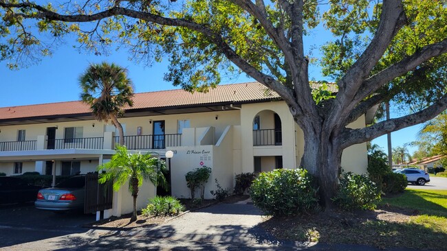 Photo - Annual turnkey/seasonal furnished ground f...