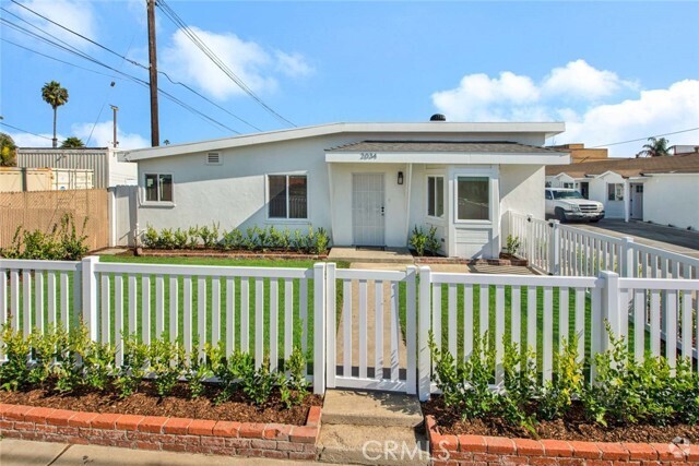 Building Photo - 2034 Charle St Rental