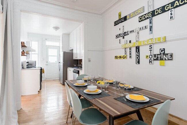 Photo - 4629 Rue Ontario E Unit ID1061579P