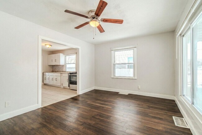 Photo - Newly Renovated Warren Gem: New Appliances, Hardwood & Cozy New Carpet!