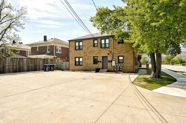 Photo - NE 14th St Quadplex Unit 3