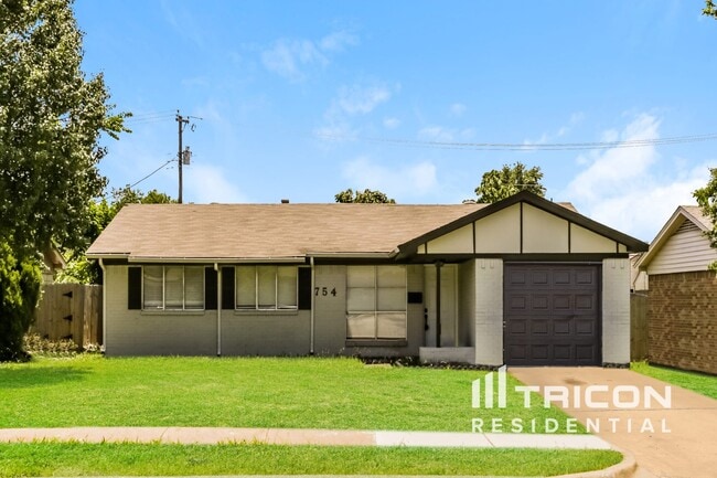 Building Photo - 754 W Grubb Dr Rental