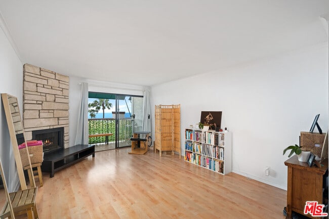 Photo - 26664 Seagull Way Unit B102