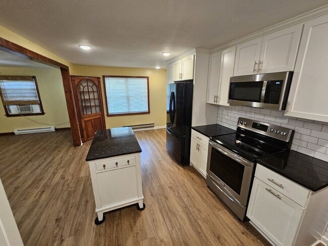 Photo - 7759 W Ridge Rd