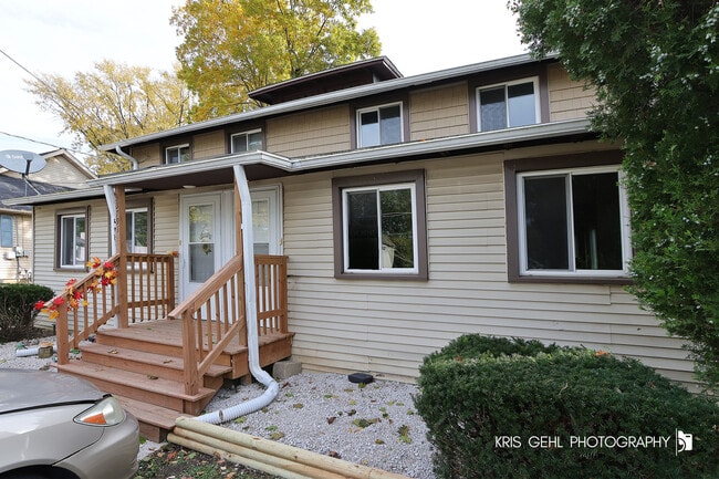 Building Photo - 33791 N Oak St