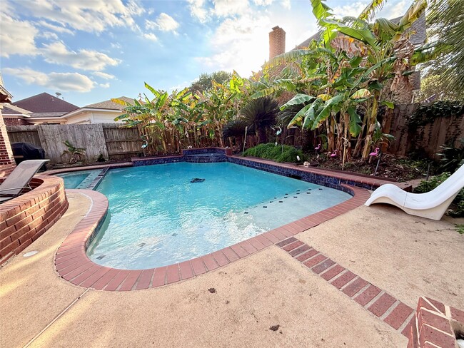 Photo - 16002 Garden Hill Ln