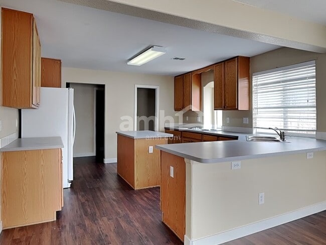 19052 E 53rd Ave