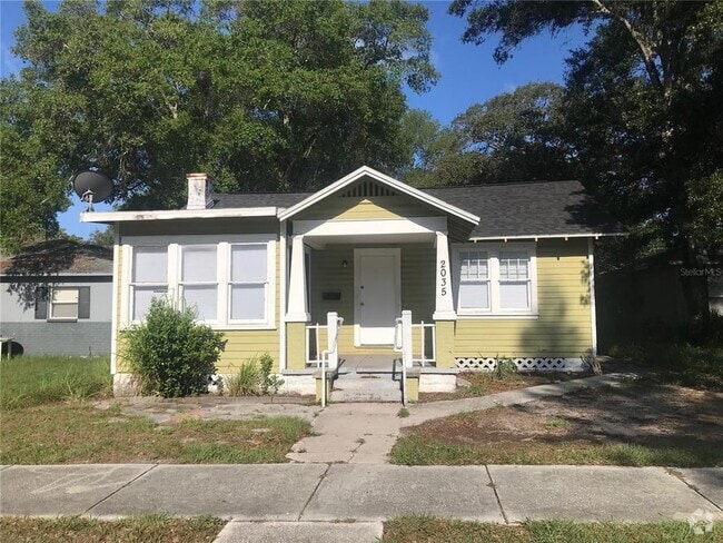 Building Photo - 2035 14th St S Rental