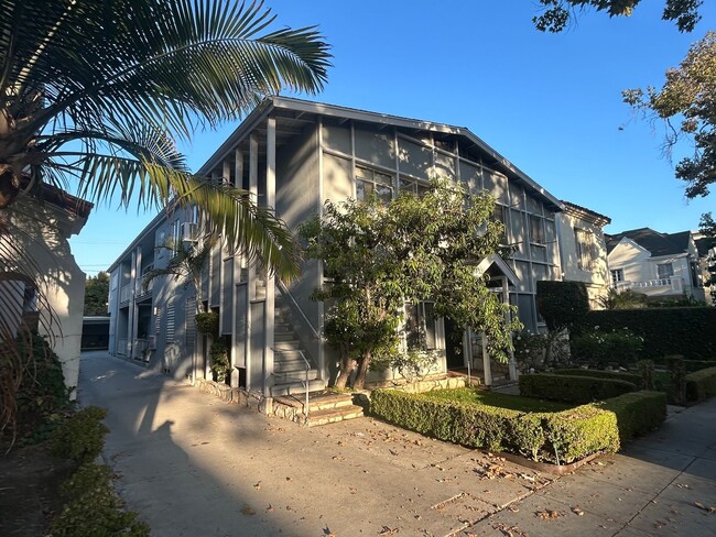 Photo - 204 S Arnaz Drive Apts.