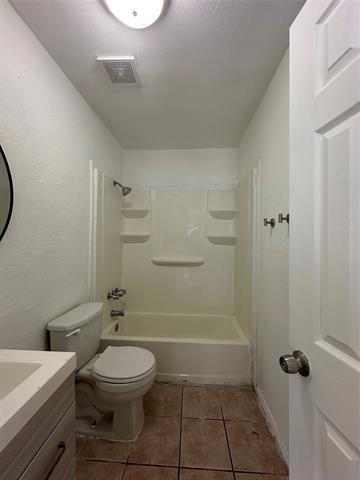 Photo - 3848 Waldorf St