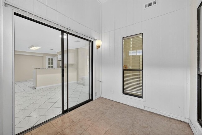 Photo - 6415 Grandvale Dr