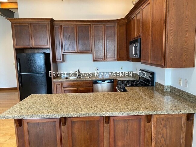 Photo - 800 S Pacific Ave Unit #203